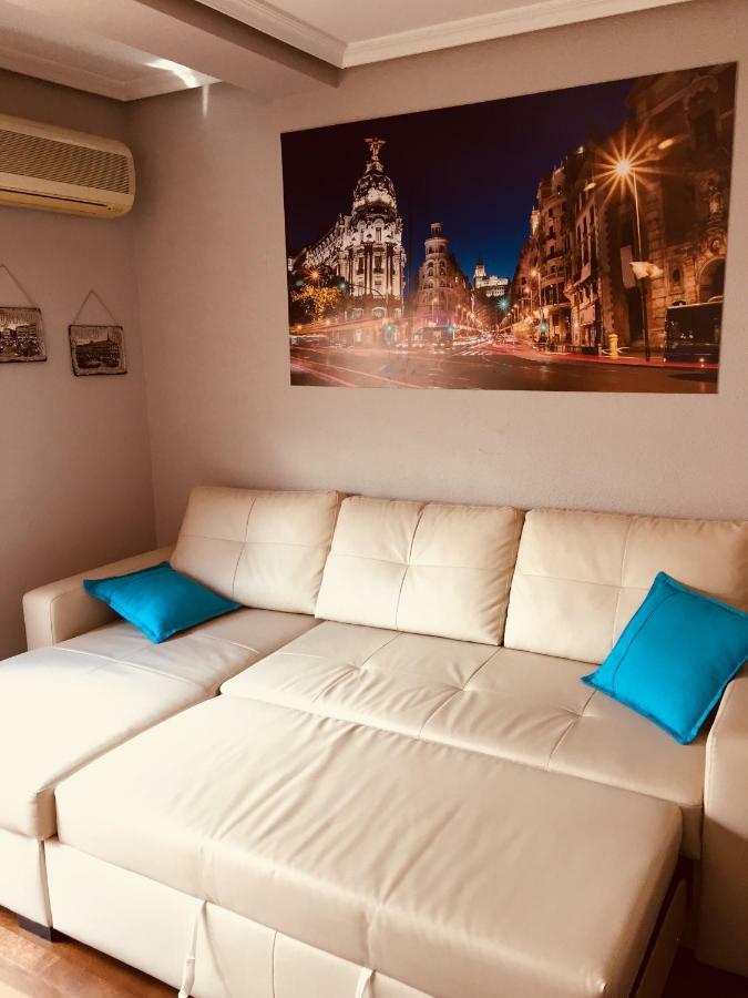 Apartments Madrid Principe Esterno foto